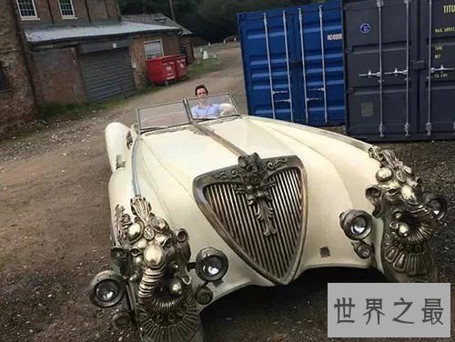 世界上最贵的车,整个车身由黄金制造而成。