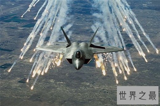 世界最贵的十大军用飞机排行,隐形战略轰炸机B2造价24亿美元