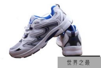 世界上最高的孪生兄弟，平均身高2.08米，外号“金刚神”（图2）