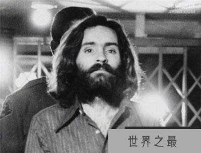 美国历史上最著名的“杀人魔王”查尔斯·曼森,告诉你什么叫泯灭