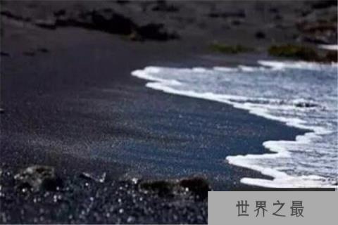 世界十大邪物 中空之物不要碰,日本传统人偶看着就很诡异