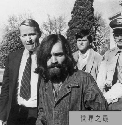 美国历史上最危险的杀手：查尔斯·曼森