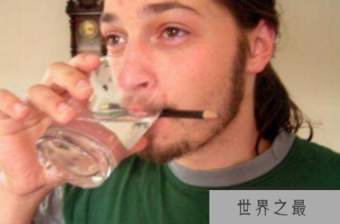 世界上打嗝时长最长的人 美国查尔斯.奥斯 (一种怪病) 世界上打嗝时长最长的人 美国查尔斯.奥斯 (一种怪病)