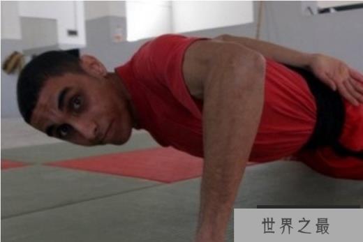 俯卧撑世界纪录,连续做10507个(日本人) 俯卧撑世界纪录,连续做10507个(日本人)