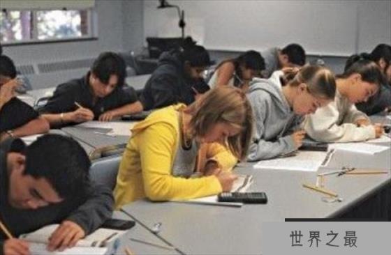 世界上最爽的公务员 旷工15年每月领工资(被称旷工大王)