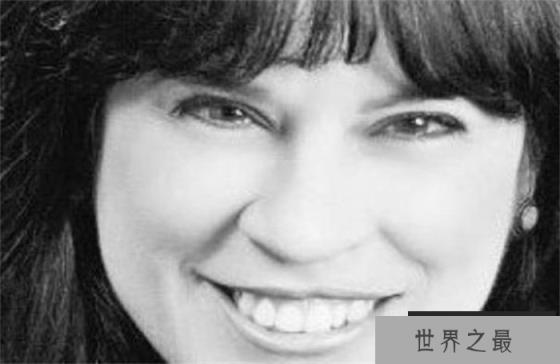 世界上语速最快的女人 54.2秒读完603个词(弗兰·卡波)