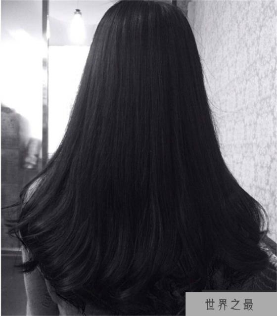 世界上头发最长的女人 长度来到17m（超长头发）