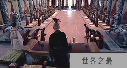 古人为什么不能穿鞋子上殿 包含了什么样的礼仪