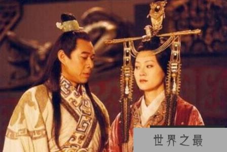 秦始皇的浪荡亲娘赵姬，养无数情夫夜夜作乐