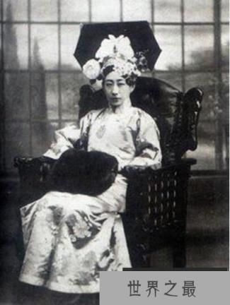 中国末代皇后，郭布罗·婉容(吸毒/私通侍卫结局很悲惨)