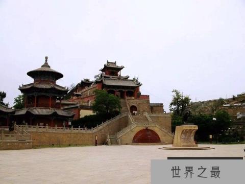 刘宗敏想投降，为何李自成带他去山庙后就不投降了？