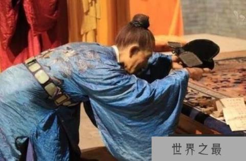 明御史练子宁受剥皮刑全过程，酷刑面前宁死不屈（割到死，骂到死）