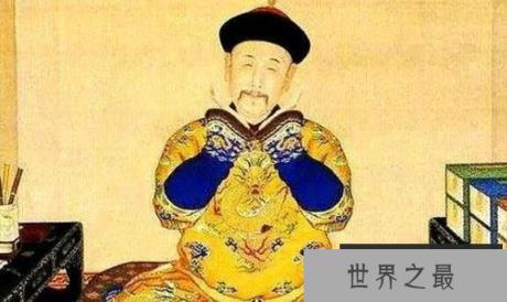 爱狗皇帝雍正，亲自为狗做衣服