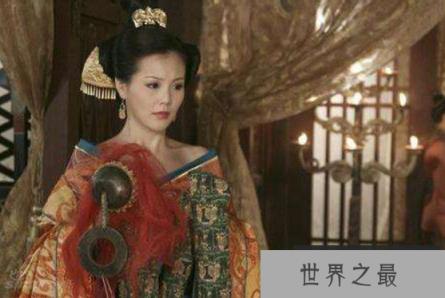 吕雉与戚夫人的恩怨情仇，老鹰与小鸡的绝世较量(图4)