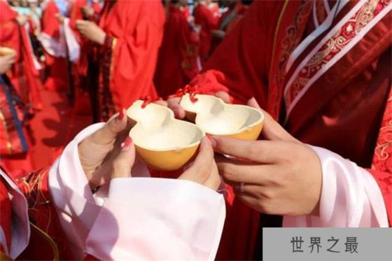 古代新婚之夜的洞房花烛 是怎么样的  规矩较多