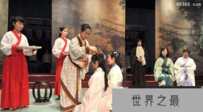 及笄之年是指多少岁，古人束发之年是指多少岁