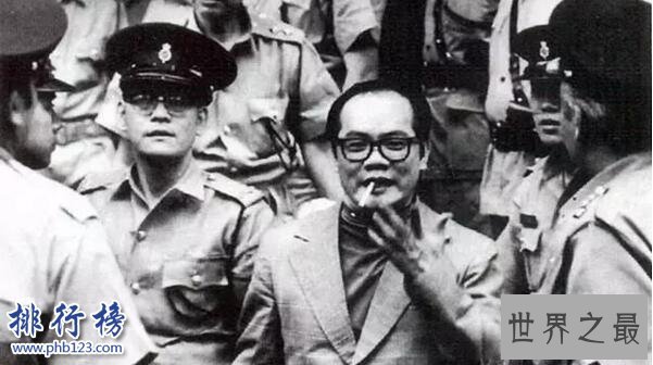 香港黑帮四大家族，统治香港地上地下所有产业(港星只是他们的玩物)