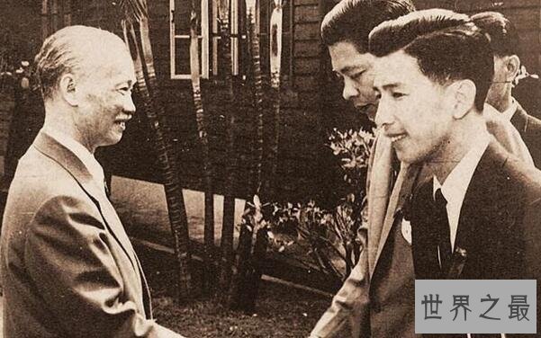 香港黑帮四大家族，统治香港地上地下所有产业(港星只是他们的玩物)