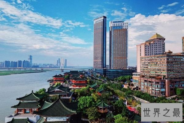 中国最热的城市前十名