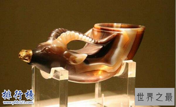 中国十大镇国之宝排名,司母戊鼎可买下一个省