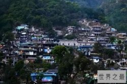 全球十大降水量最多的地区，代本贾上榜，第二有着世界雨极的称号