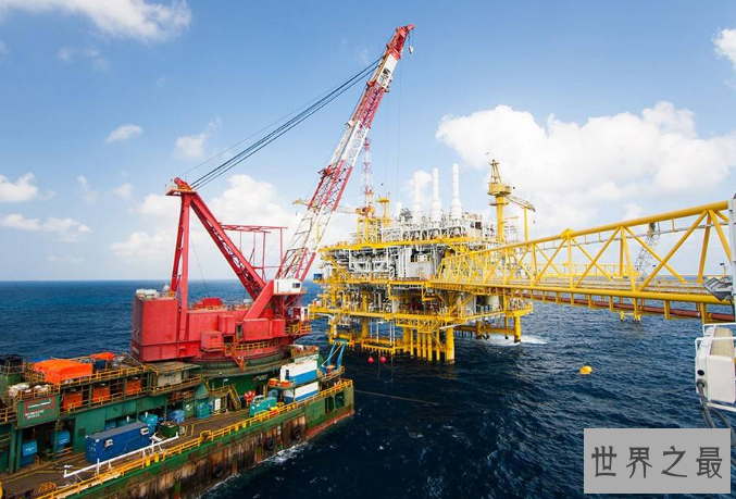 世界三大石油产地 阿拉伯位列榜首，产量高达400百万吨以上