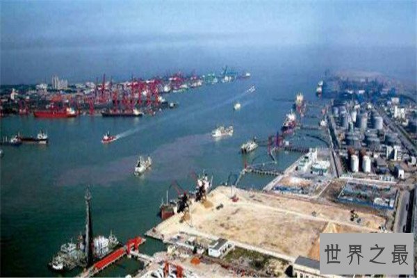 世界十大港口 鹿特丹港曾是最繁忙的港口，我国七个上榜