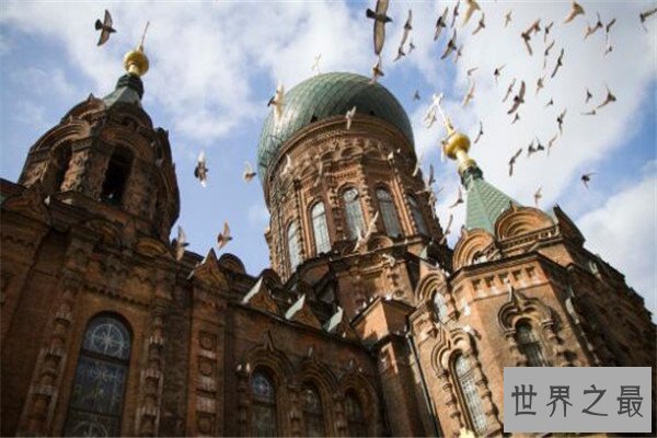 世界十大历史奇迹 金字塔内部像迷宫，第二是我国的地标