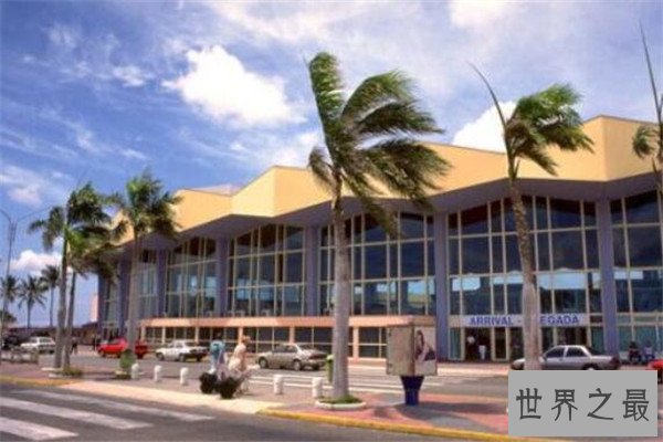 世界十大最美的机场 宝安国际机场上榜，樟宜机场内景观超多