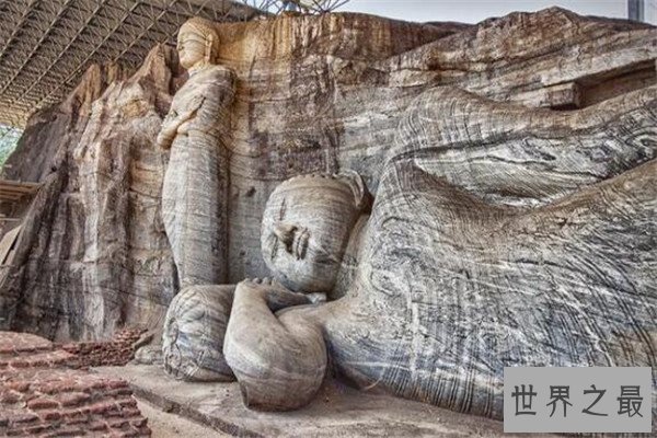 世界十大佛像 我国中原大佛最高，卧佛寺卧佛无人不知