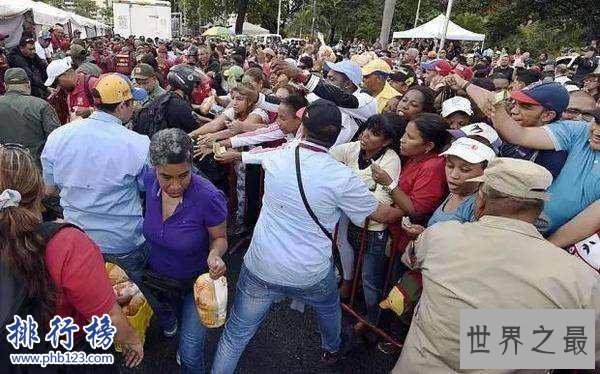 世界上石油最多的国家：委内瑞拉穷的只剩油，储油2970亿桶