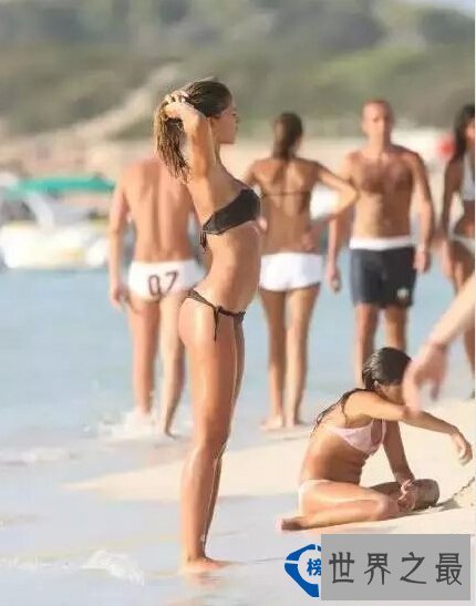 裸晒沙滩：世界上最盛产美女的沙滩海岸