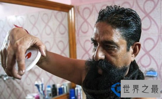 32年未剪的胡子  世界最长的胡子