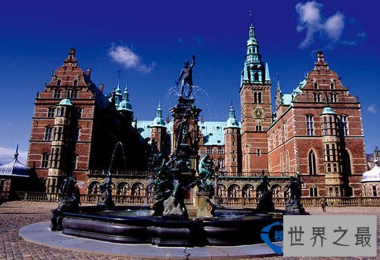 丹麦：全民免费医疗免费教育，社会福利开支占GDP的37.9%。