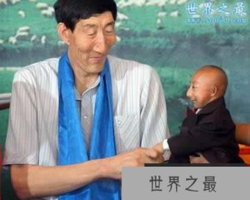 中国最高的人,吉尼斯认证鲍喜顺(2.36米)(www.1357vip.com)