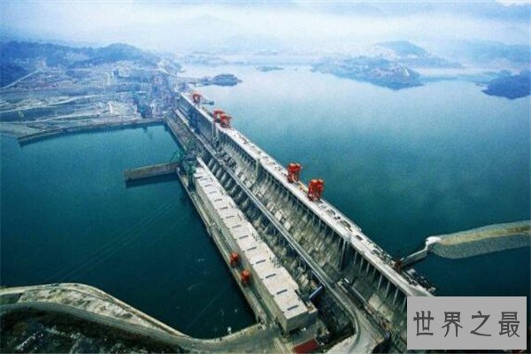 世界十大工程 三峡大坝上榜，国际空间站有16国参与其中