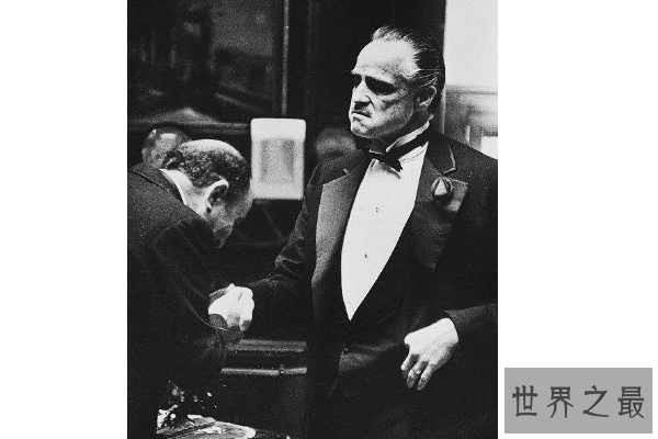 世界最著名的十大黑帮 中国华青帮上榜，黑手党仅列第十