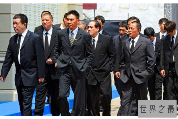 世界最著名的十大黑帮 中国华青帮上榜，黑手党仅列第十