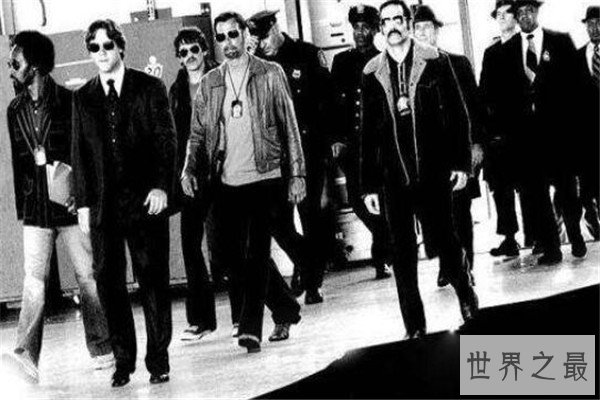 世界十大黑帮 Crips和血腥团伙是死对头