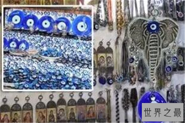 世界十大邪物 中空之物不要碰，日本传统人偶看着就很诡异