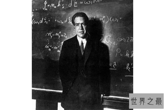 世界十大科学家 牛顿位列第一，电学之父排第十