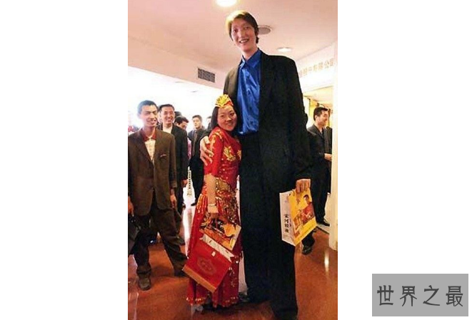 世界最十大最高的人 清朝商人詹世钗排第一，身高3.19米