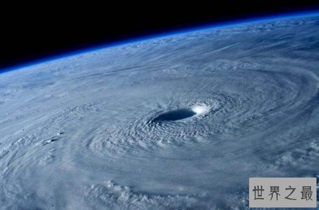 世界十大灾难 宛如世界末日，第一经济损失达两千亿美元