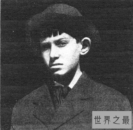 世界上智商最高的人：威廉·詹姆斯·席德斯智商300(3岁自学中文)