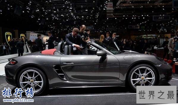 保时捷最便宜的跑车：保时捷718售价58万(性价比最高的撩妹神车)