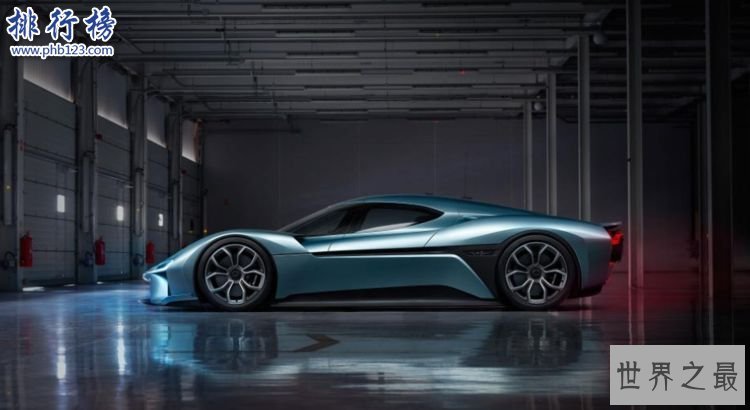 中国最贵的车排行版榜 最贵的车榜首是红旗L5售价500万