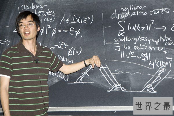 当今世界上智商最高前十人排名，霍金只能吊车尾