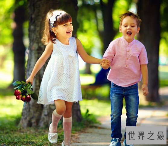 世界上年龄最小的夫妻：夫妻加起来才一岁两个月！