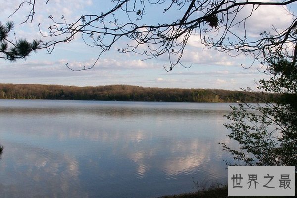 世界十大湖泊排行榜 大熊湖