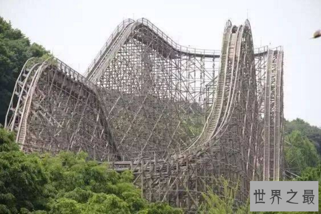 世界最惊人的十大过山车 感受真正的速度与激情